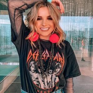 Meet your Posher, Addison